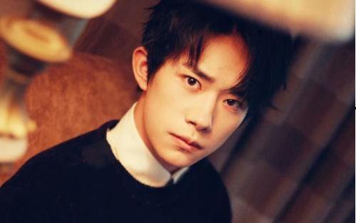 爆料千玺爸爸是谁呀视频,千玺爸爸身份曝光，视频爆料引发热议  第3张